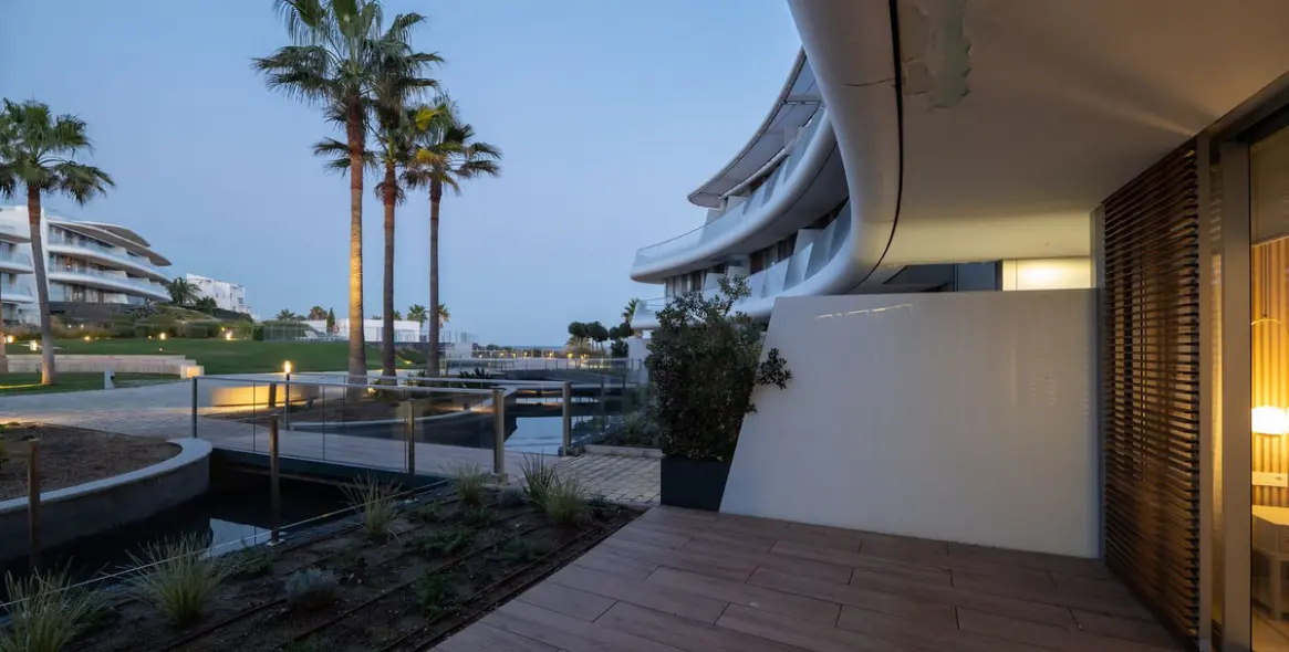 Venta de apartamento en planta baja en Estepona 31