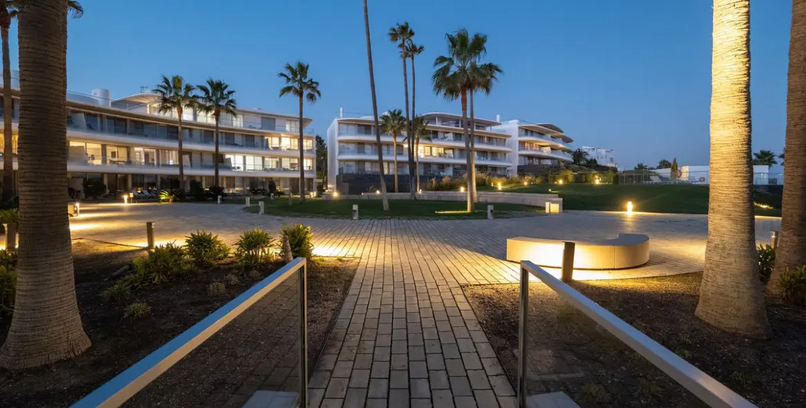 Venta de apartamento en planta baja en Estepona 33