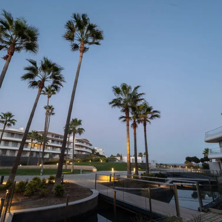 Venta de apartamento en planta baja en Estepona