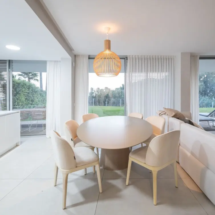 Venta de apartamento en planta baja en Estepona