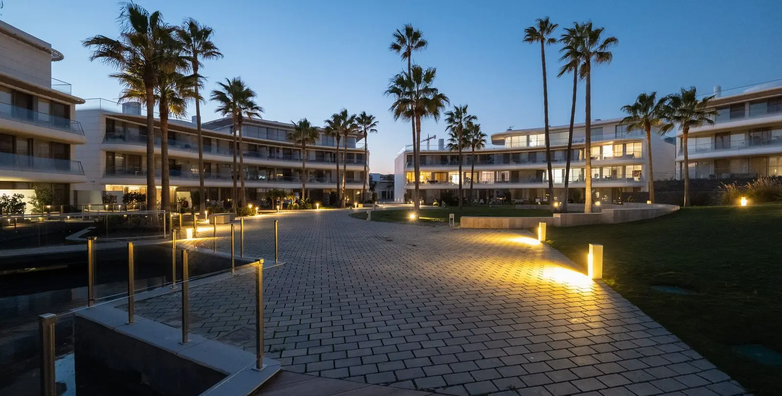 Продажа апартаментов на первом этаже в Estepona 34