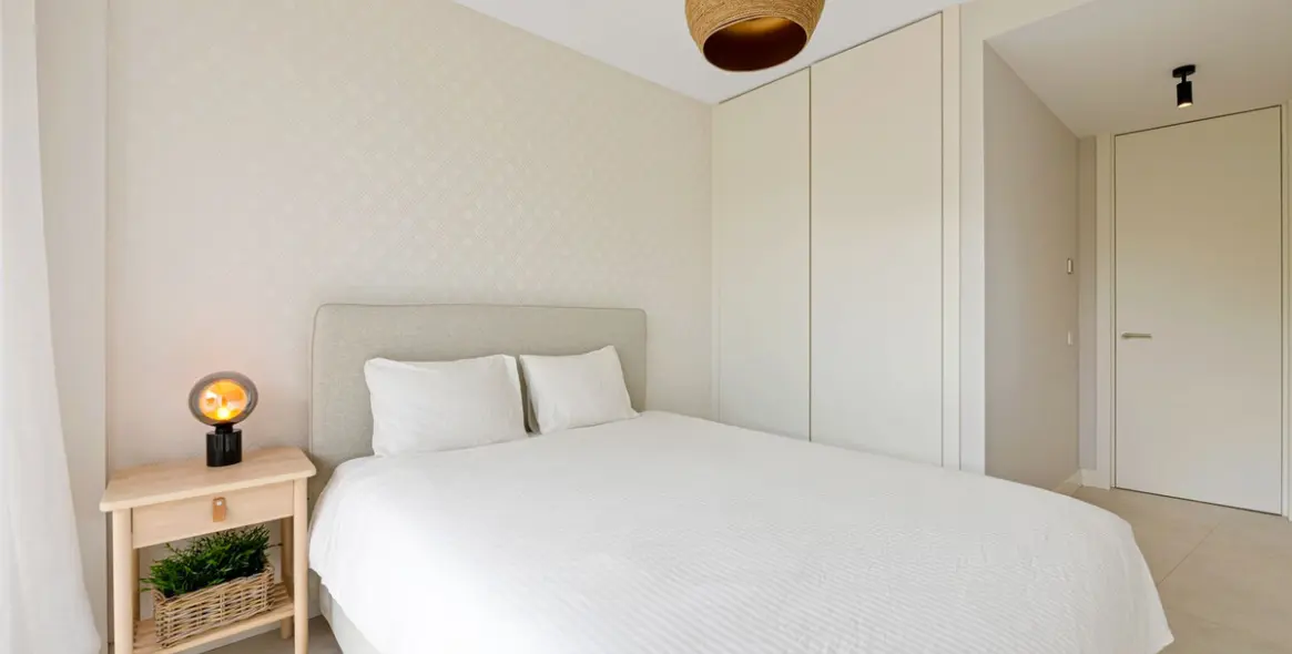 Sale of ground floor apartment in Estepona 13