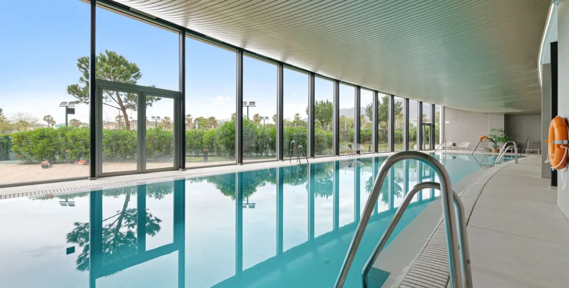 Sale of ground floor apartment in Estepona 19