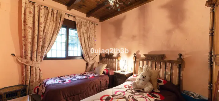 Venta de finca - cortijo en Cortes de la Frontera 4