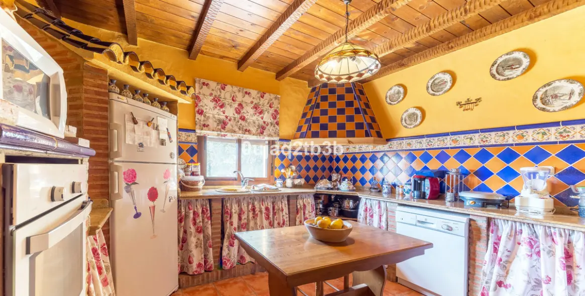 Продажа финки в Cortes de la Frontera 6