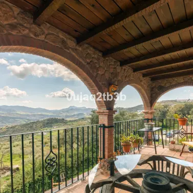 Sale of finca - cortijo in Cortes de la Frontera