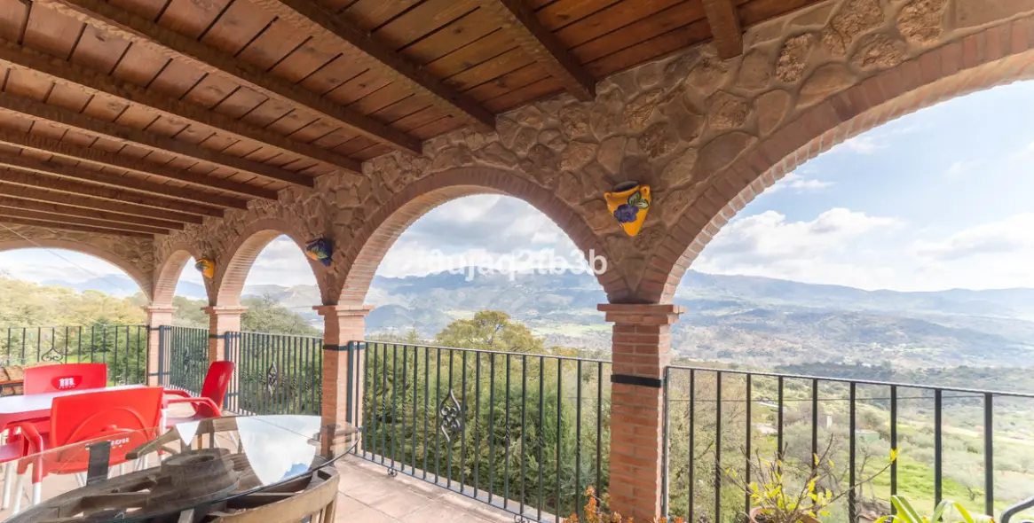 Sale of finca - cortijo in Cortes de la Frontera 10