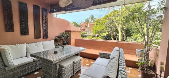 Long-term rent of middle floor apartment in Guadalmina Baja 4