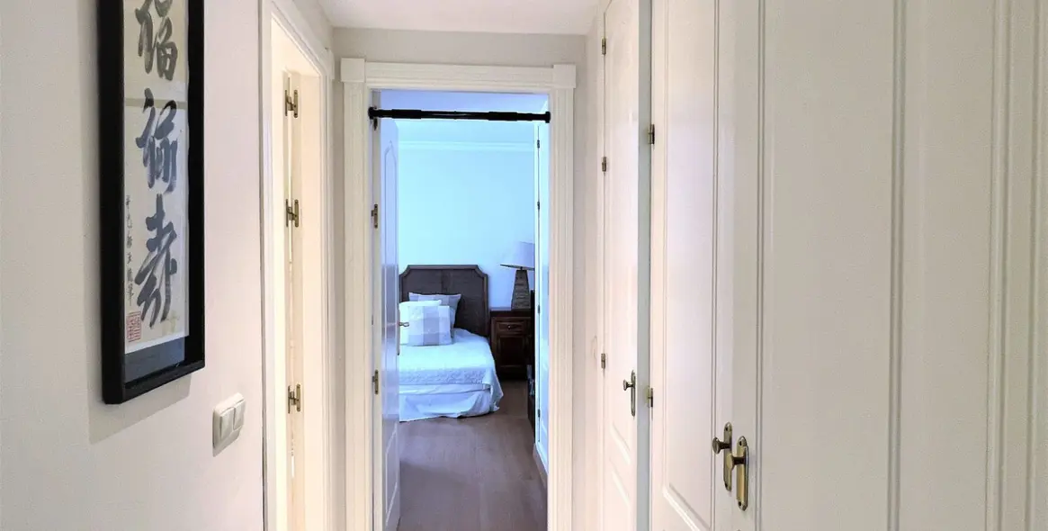 Long-term rent of middle floor apartment in Guadalmina Baja 12