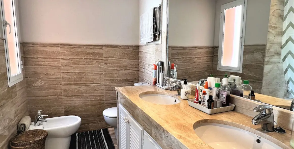 Long-term rent of middle floor apartment in Guadalmina Baja 16