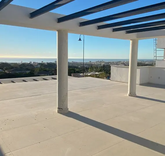 Продажа  отдельно стоящей виллы в Mijas