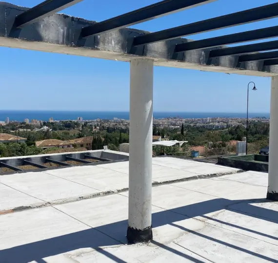 Продажа  отдельно стоящей виллы в Mijas