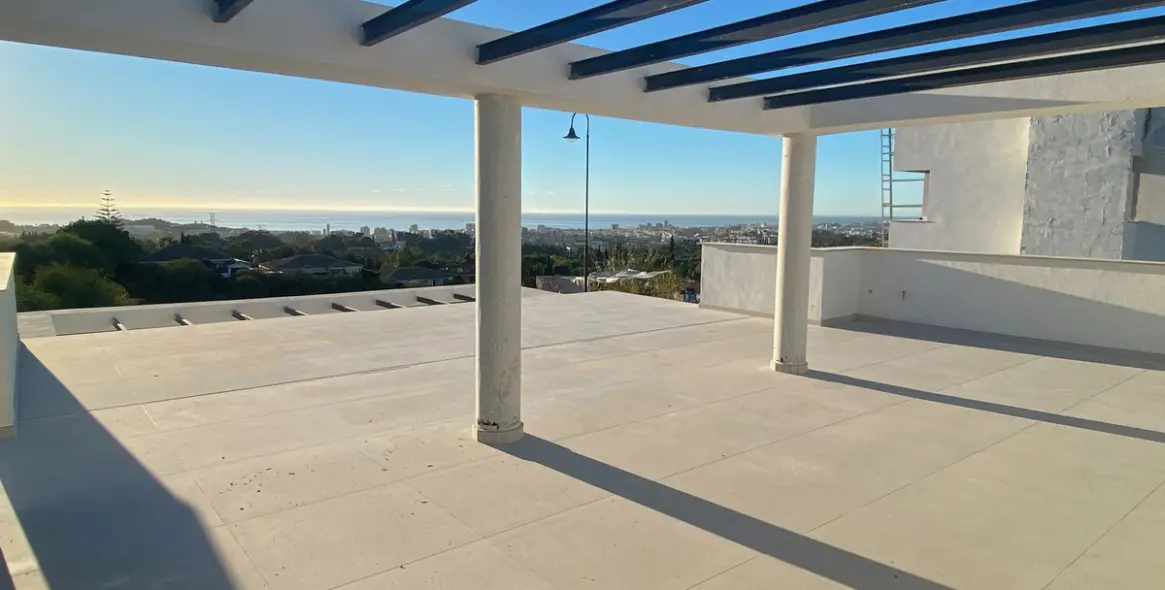 Продажа  отдельно стоящей виллы в Mijas 1