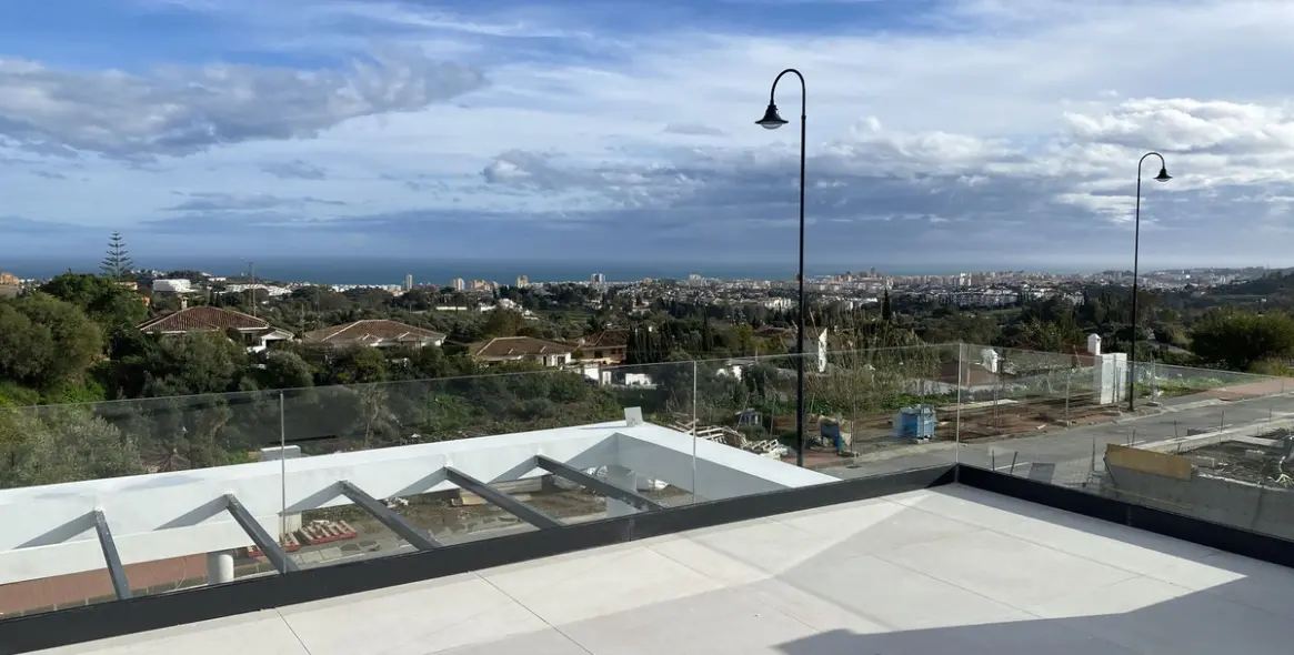 Продажа  отдельно стоящей виллы в Mijas 3