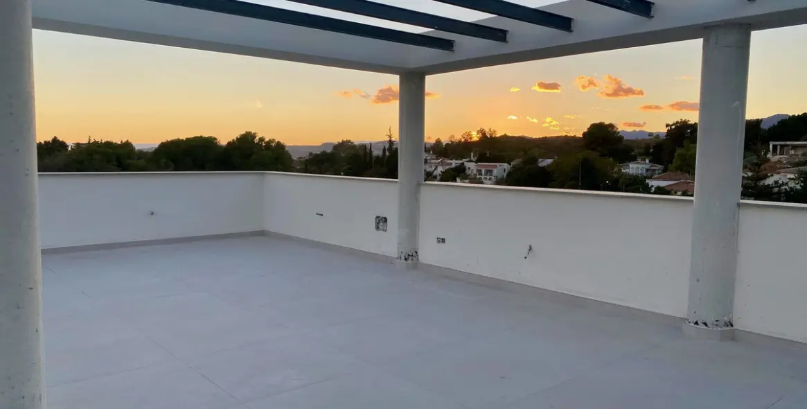 Продажа  отдельно стоящей виллы в Mijas 5