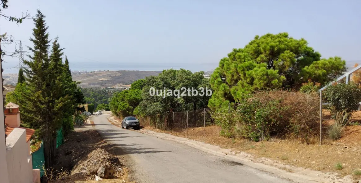 Sale of detached villa in Estepona 26