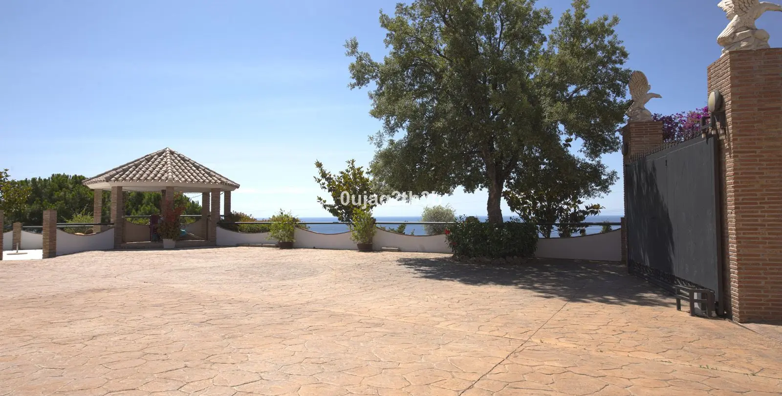 Продажа  отдельно стоящей виллы в Estepona 7