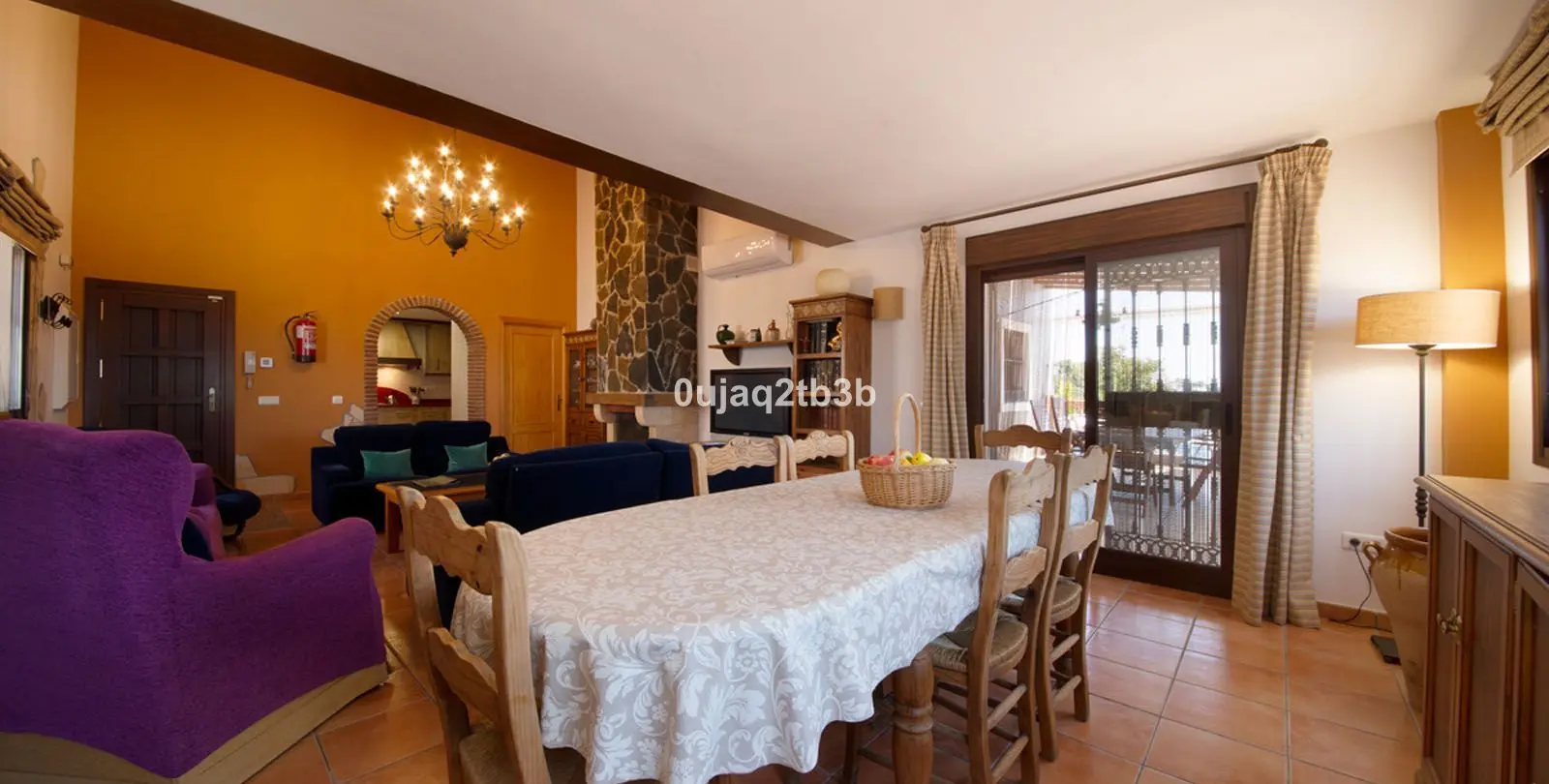 Продажа  отдельно стоящей виллы в Estepona 24