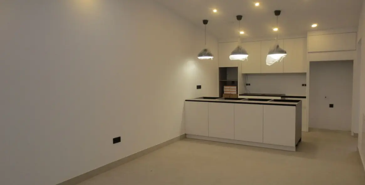 Продажа  отдельно стоящей виллы в El Coto 7