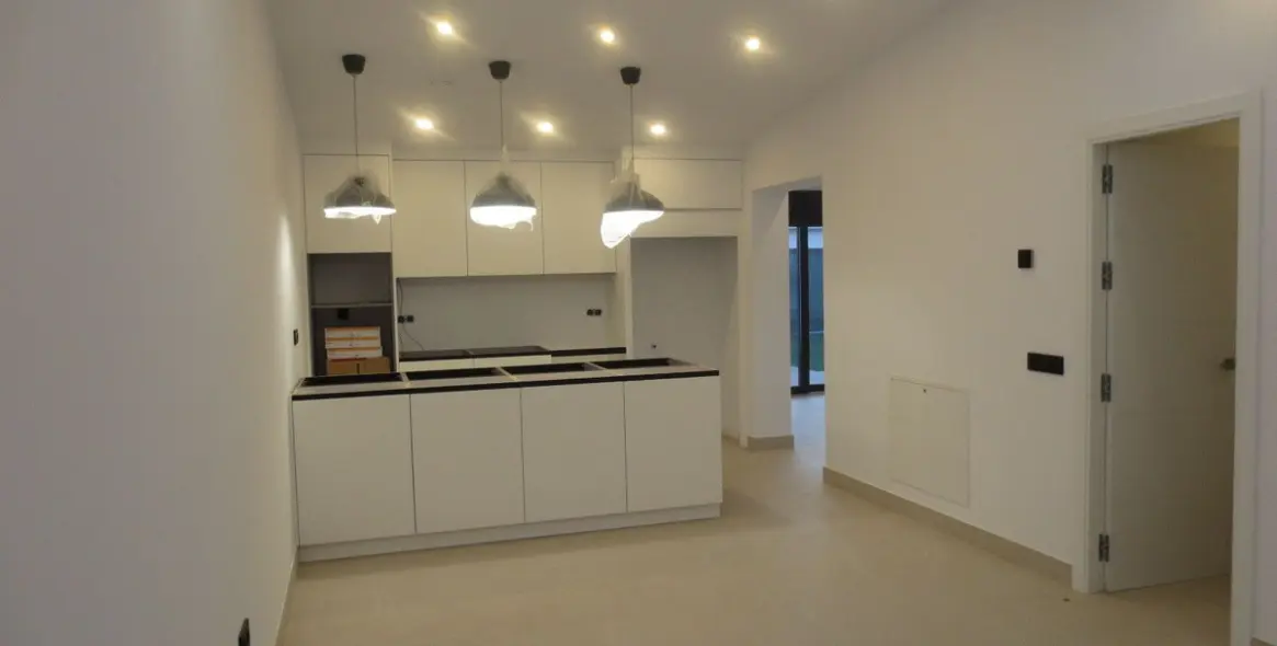 Продажа  отдельно стоящей виллы в El Coto 8