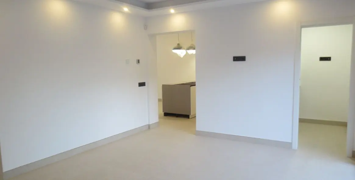 Продажа  отдельно стоящей виллы в El Coto 10