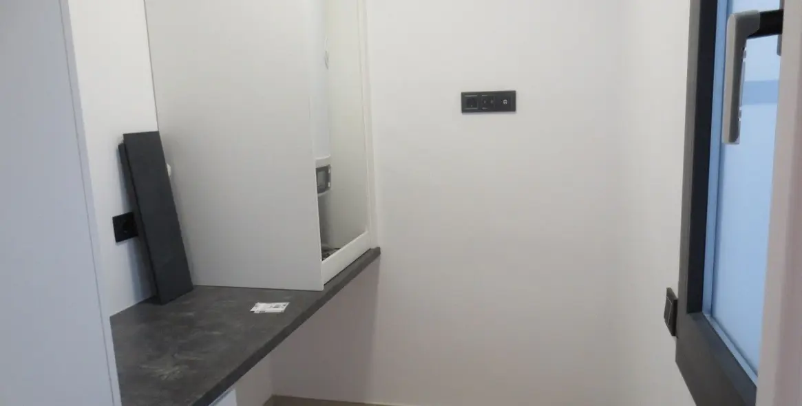 Продажа  отдельно стоящей виллы в El Coto 11