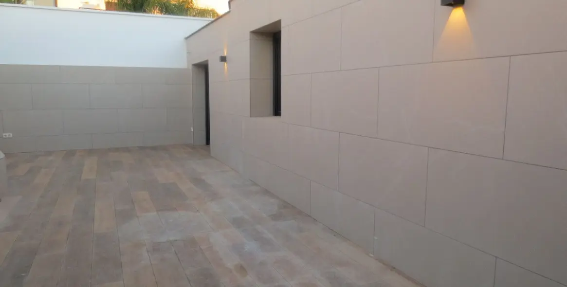 Продажа  отдельно стоящей виллы в El Coto 17