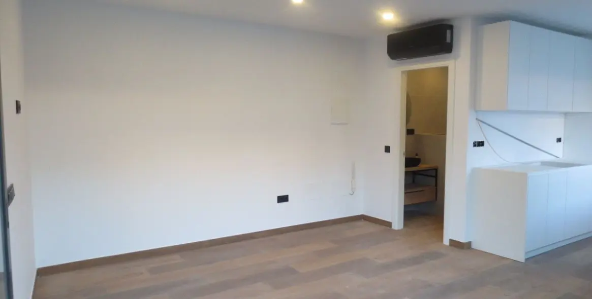 Sale of detached villa in El Coto 29