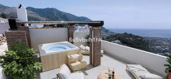 Продажа  отдельно стоящей виллы в Mijas 0