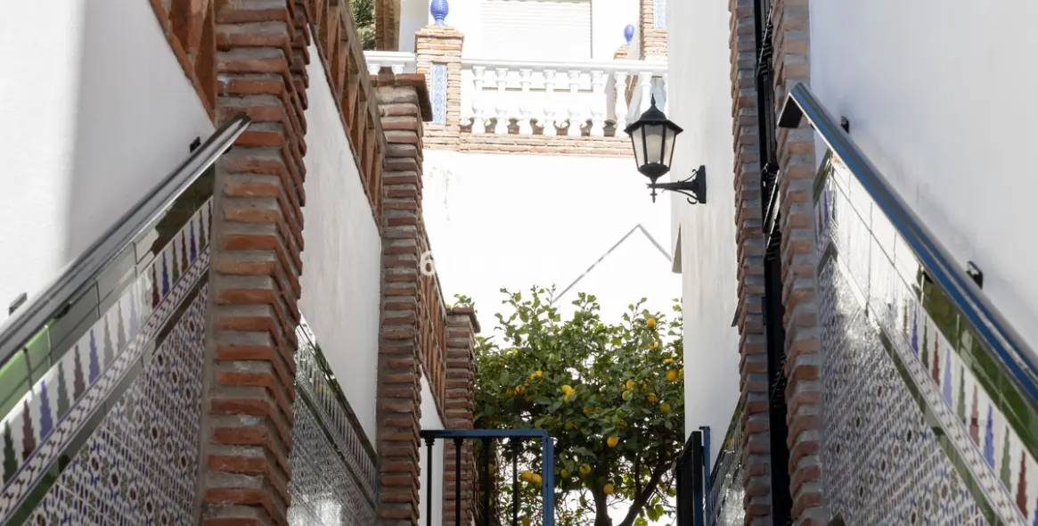 Sale of detached villa in Mijas 46