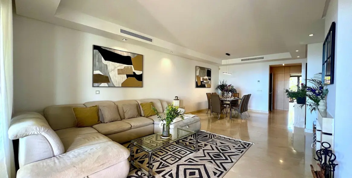 Продажа апартаментов на среднем этаже в Benahavís 26