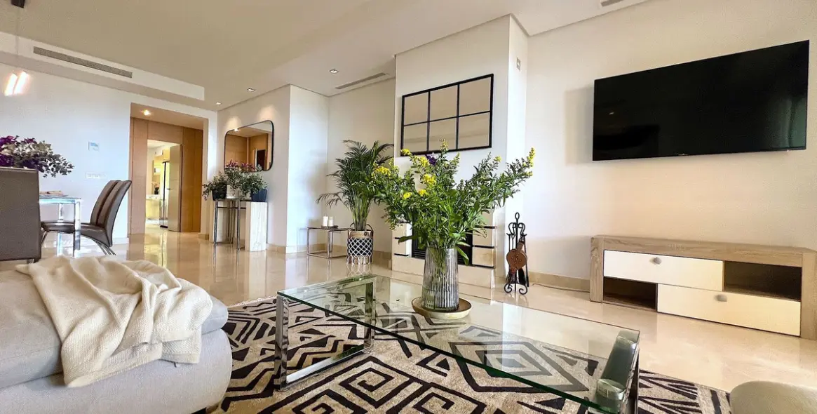 Продажа апартаментов на среднем этаже в Benahavís 27