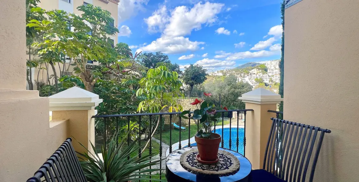 Продажа апартаментов на среднем этаже в Benahavís 34