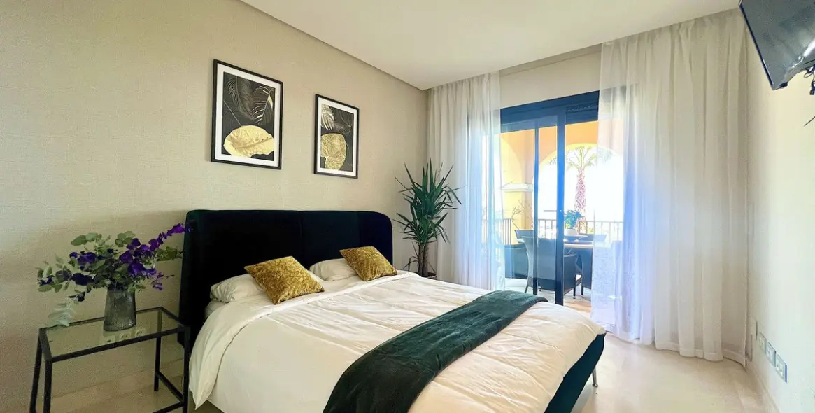 Продажа апартаментов на среднем этаже в Benahavís 40