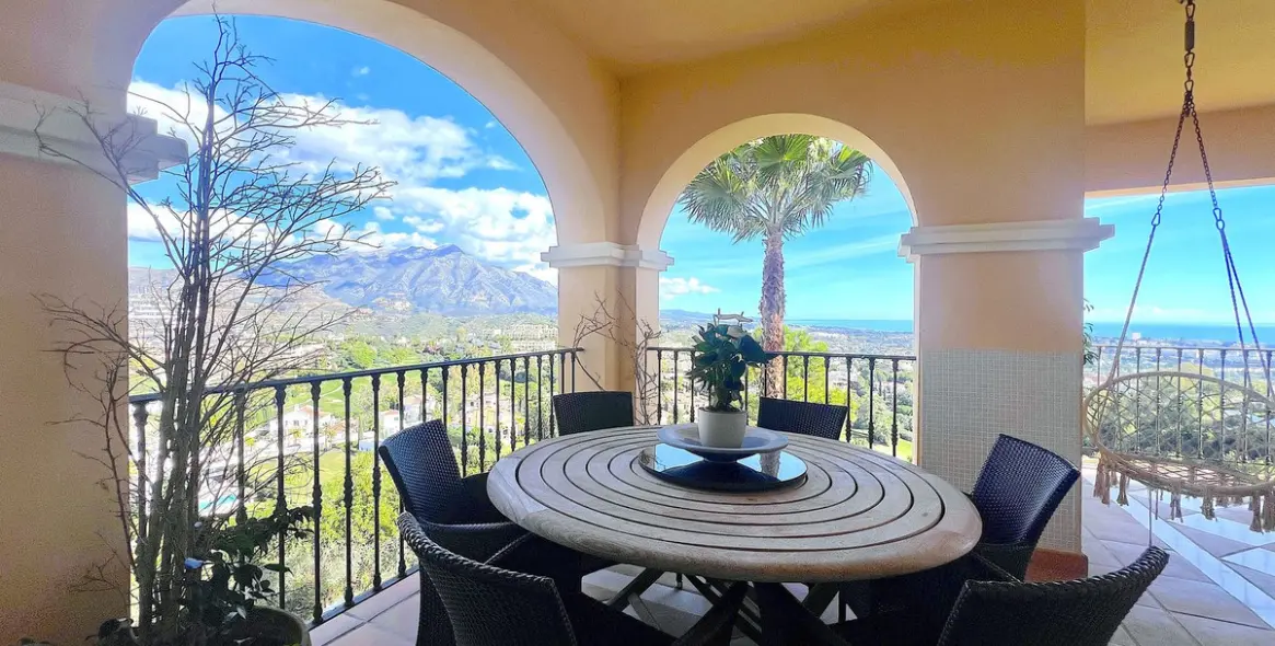 Продажа апартаментов на среднем этаже в Benahavís 42