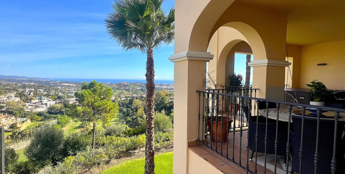 Продажа апартаментов на среднем этаже в Benahavís 57