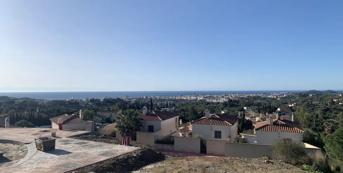 Продажа  отдельно стоящей виллы в Mijas 2