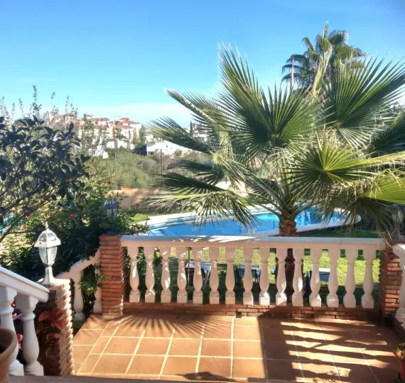 Продажа  отдельно стоящей виллы в Sierrezuela