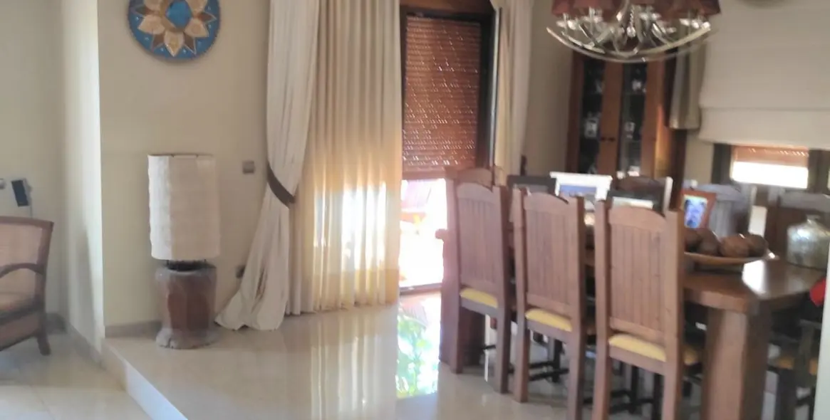 Продажа  отдельно стоящей виллы в Sierrezuela 8