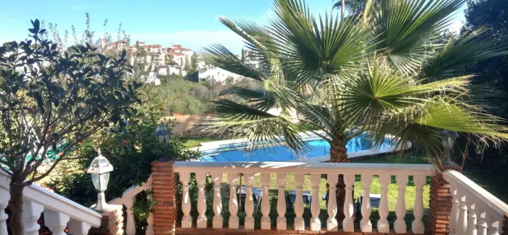 Sale of detached villa in Sierrezuela 2