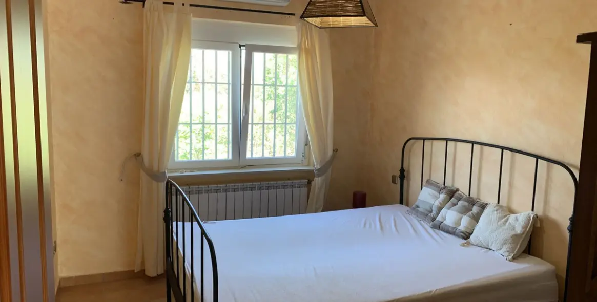 Sale of finca - cortijo in Monda 9