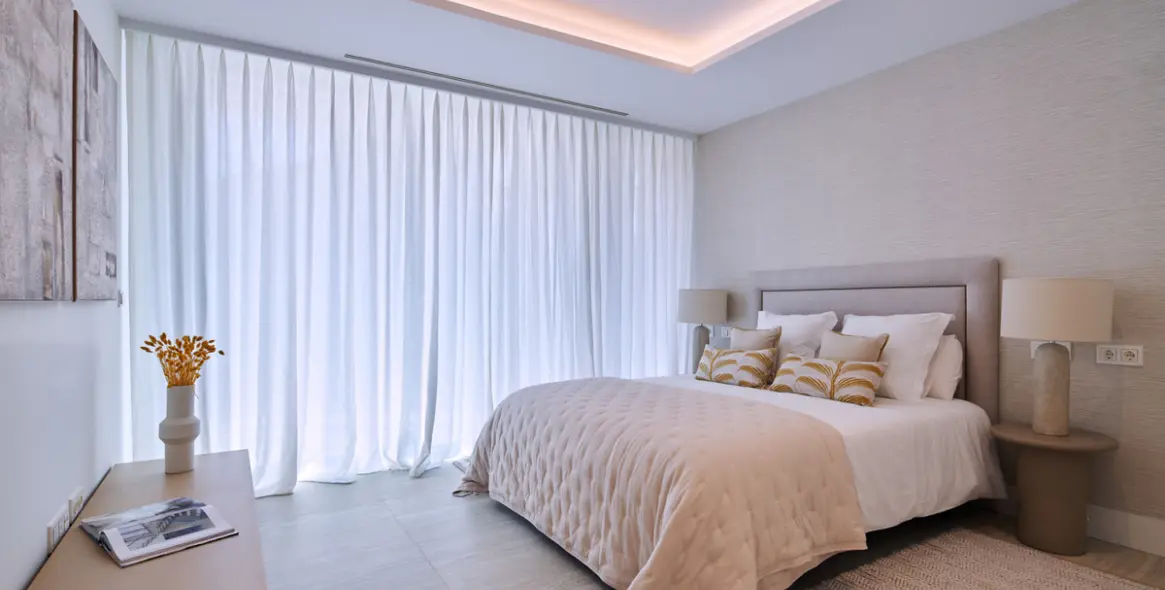 Продажа апартаментов на среднем этаже в Estepona 12