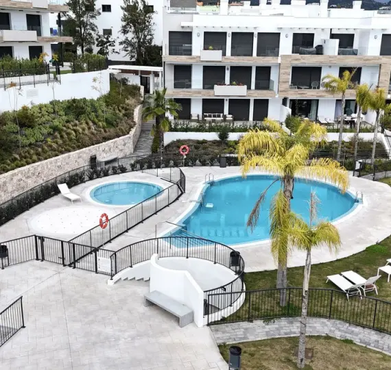 Продажа пентхауса в Estepona