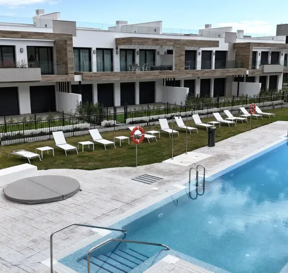 Продажа пентхауса в Estepona