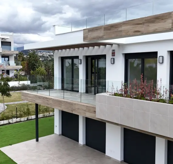 Продажа пентхауса в Estepona