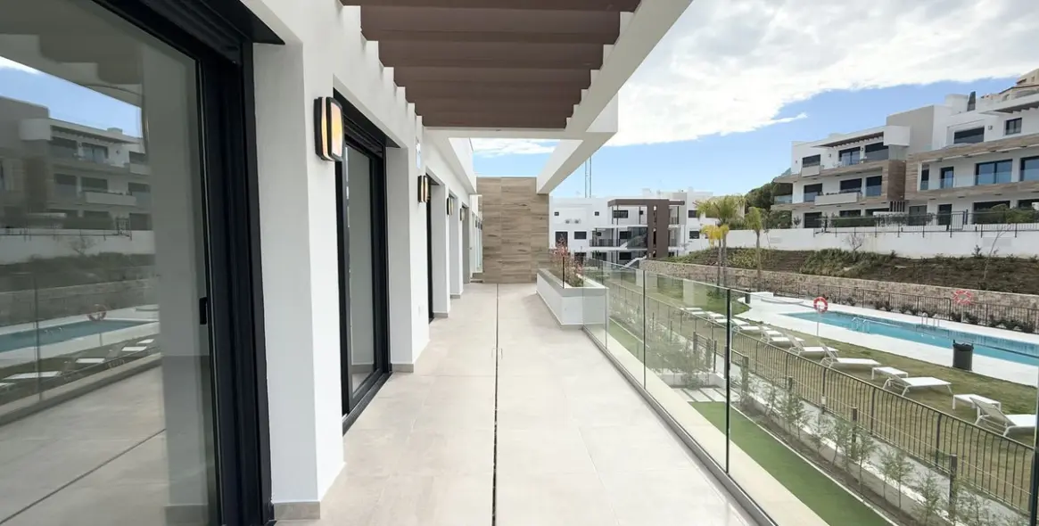 Продажа пентхауса в Estepona 12