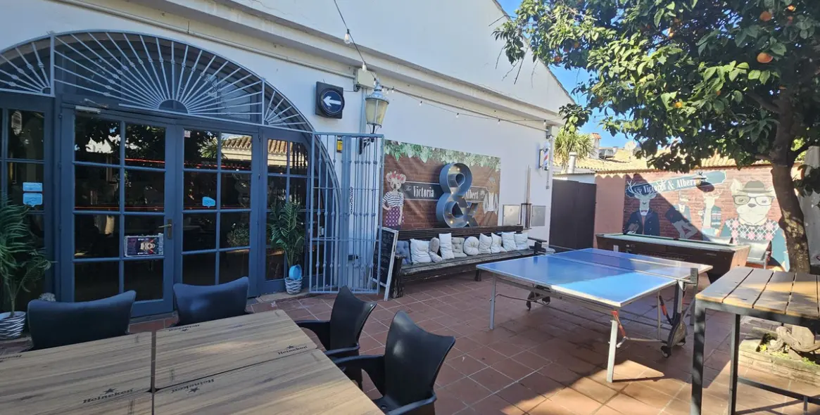 Sale of bar in Benavista 3