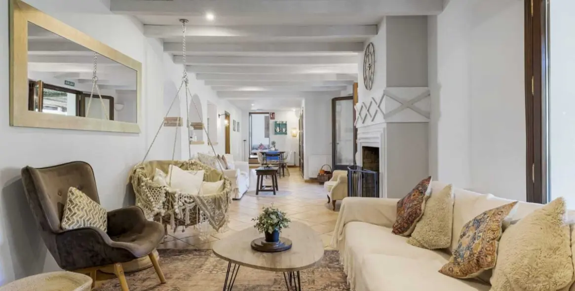 Sale of detached villa in Cortes de la Frontera 22