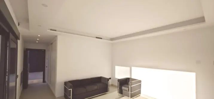 Продажа  отдельно стоящей виллы в El Coto 4