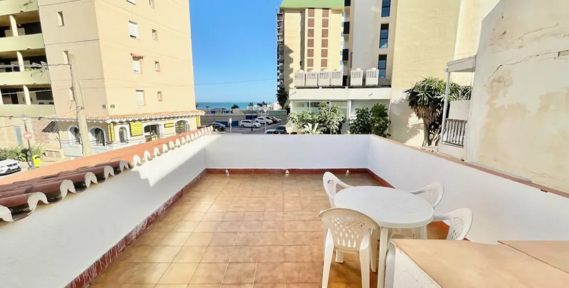 Продажа  отдельно стоящей виллы в Fuengirola 4